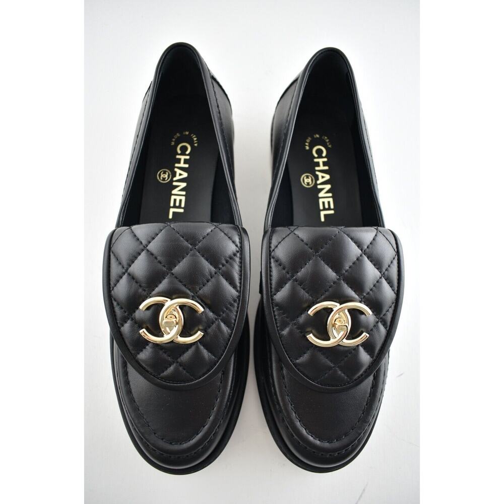 Chanel 22P Black Quilted Flap Turnlock CC Logo Gold Mule Slip Flat Loafer 39.5 - Picture 8 of 11
